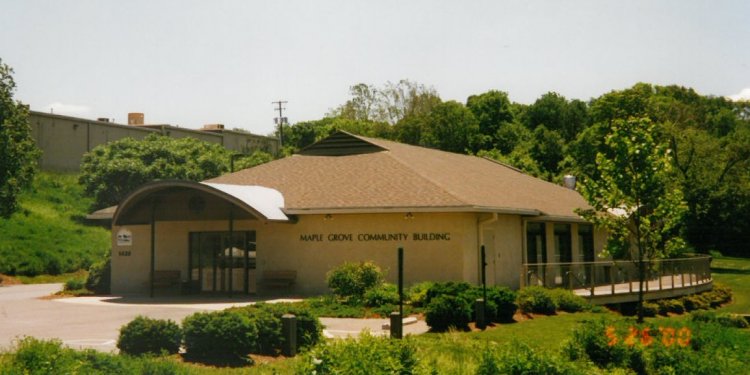 Maple Grove Park & Community Building | Lancaster Township