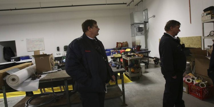 New Naperville collection center ready for hazardous waste